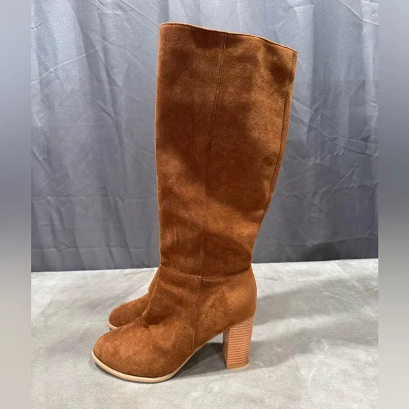 Elegant Tan Knee-High Women's Boots Size 9 - Picture 3 of 13